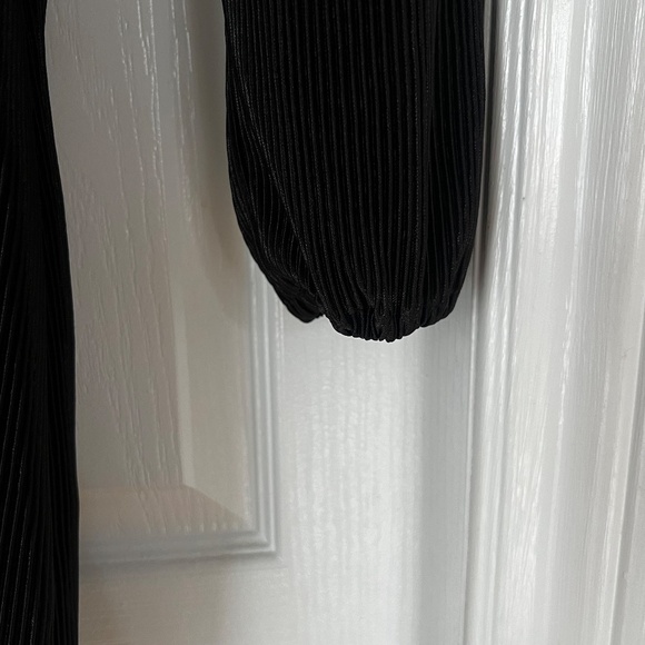 Icône Simons Shoulder Pads Dress - Picture 3 of 4